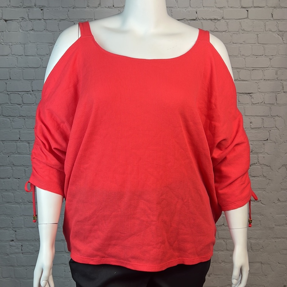 Michael Kors Coral Waffle Knit Cold Shoulder Top Plus Size 2X - Picture 2 of 6